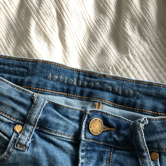 Articles of society light wash cropped jeans - Picture 5 of 5